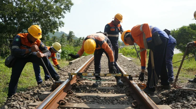 KAI Daop 5 Gelar Inspeksi Lintas Stasiun Langen-Sidareja