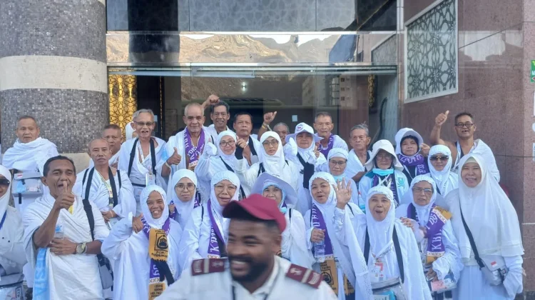 Tiba di Tanah Suci, Jemaah Haji Purbalingga Diminta Jaga Kesabaran Terkait Koper