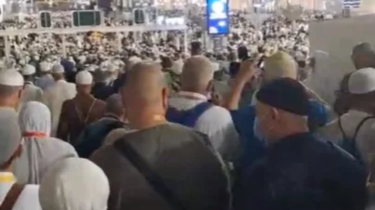 Jelang Puncak Haji, Masjidil Haram Mulai Dipadati Jamaah