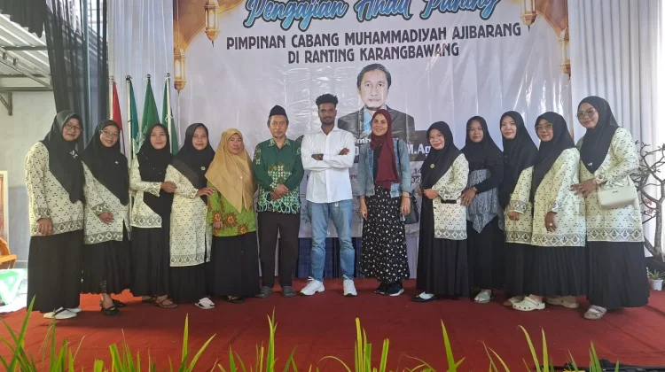 Mahasiswa Internasoinal UMP Ikuti Tradisi Selapanan di Ajibarang