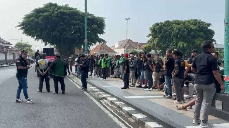 Puluhan Driver Ojek Online Banyumas Gelar Penyampaian Aspirasi