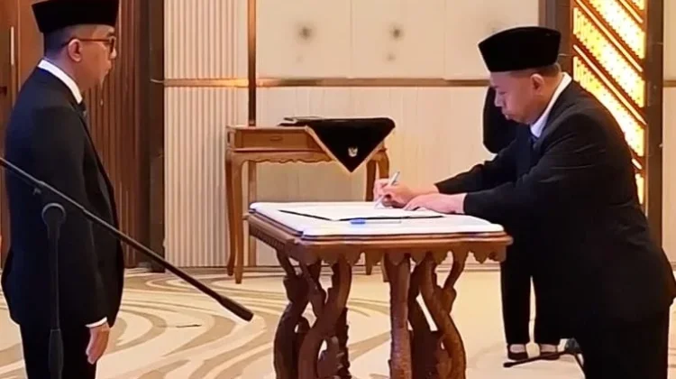 Prof Akhmad Sodiq Kembali Jabat Rektor Unsoed Periode 2026–2030