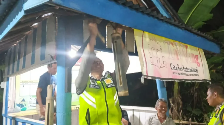 Polsek Bobotsari Revitalisasi Satkamling di Tiga Desa