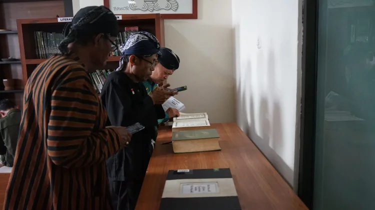 UIN Saizu Dorong Pelestarian Manuskrip Penginyongan