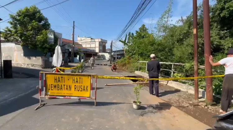 Jembatan Kali Jurig Baturraden Amblas, Jalur Prompong–Ketenger Ditutup