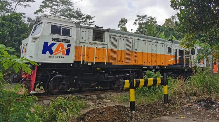 KAI Daop 5 Purwokerto Tutup Perlintasan Sebidang Liar di Jeruklegi