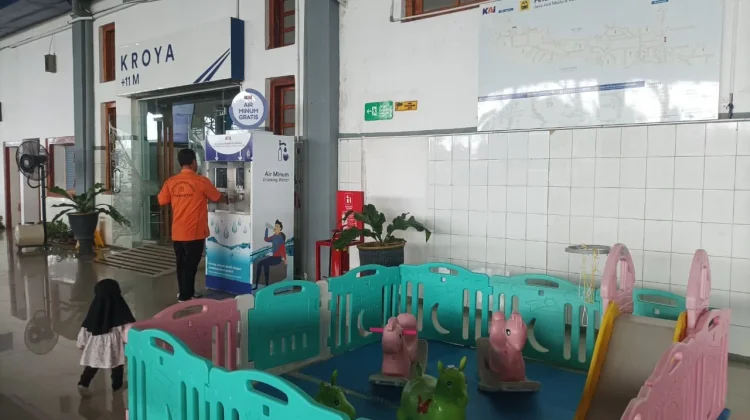 Playground Stasiun Kroya, Temani Perjalanan Si Kecil
