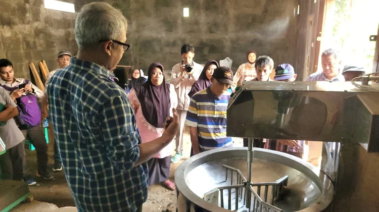UGM Terapkan Teknologi Tepat Guna untuk Tingkatkan Mutu Gula Semut Banyumas