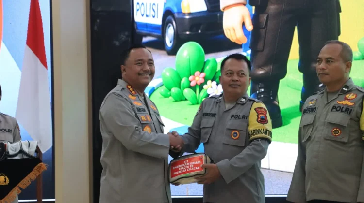 Bhabinkamtibmas Polresta Cilacap Dilatih Jadi Tracer TBC