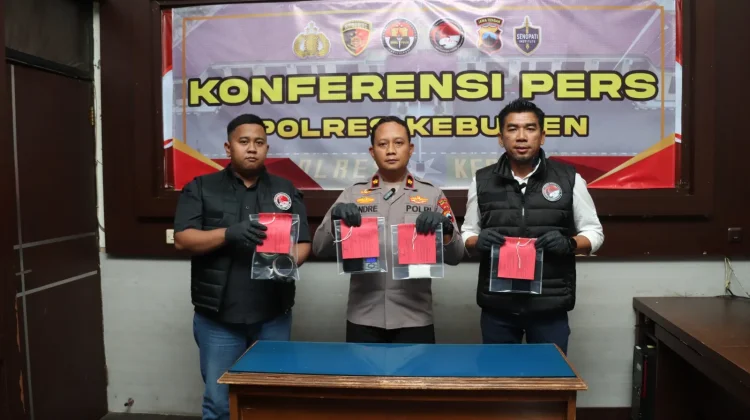 Polres Kebumen Ungkap Peredaran Sabu dan Ekstasi, Dua Tersangka Terancam Hukum
