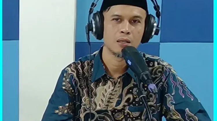 Bersyukur dan Berbagi Jadi Kunci Kebahagiaan Seorang Muslim