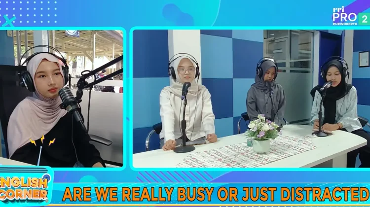 Media Sosial Jadi Distraksi Utama, Produktivitas Tidak Sama dengan Kesibukan