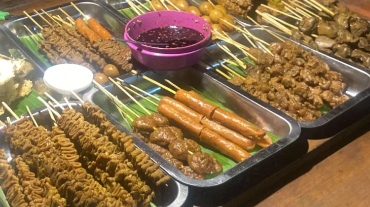 Menu Angkringan Wajib Coba: Dari Sate Jeroan Sampai Wedang Jahe