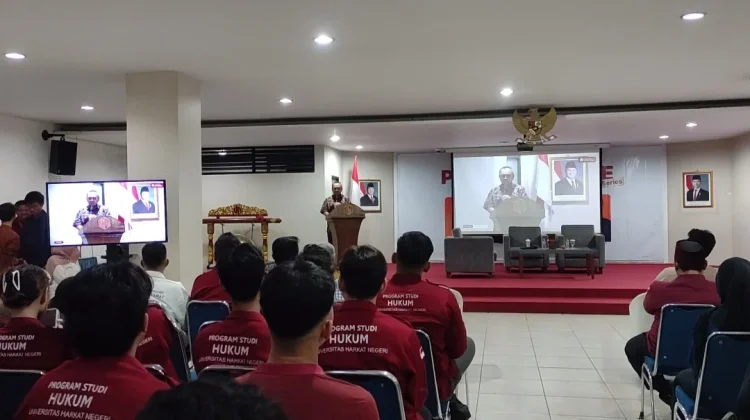 UHN Tegal Gelar Kuliah Umum Bertema Negara Kesejahteraan Perspektif Sejarah