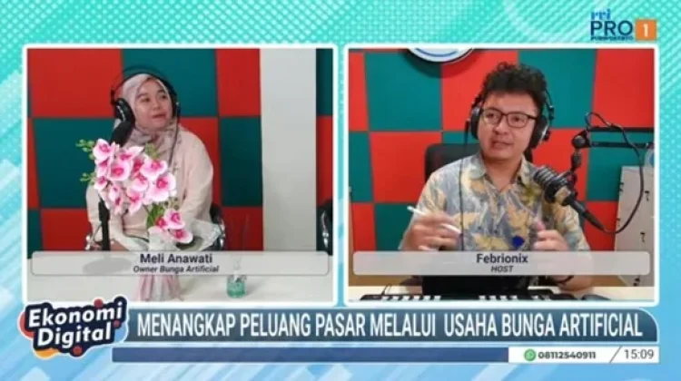 Usaha Bunga Artificial Berkembang Berkat Pemasaran Digital