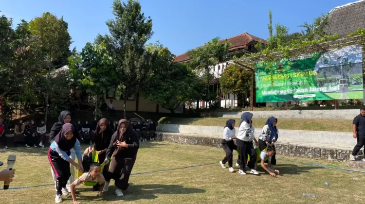 Class Meeting di SMAN 1 Sigaluh Diwarnai Lomba Tema Adiwiyata