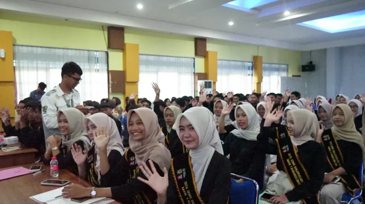 Kick Off Edukasi 10.000 Remaja, Bupati Ajak Generasi Perjuangkan Mimpi