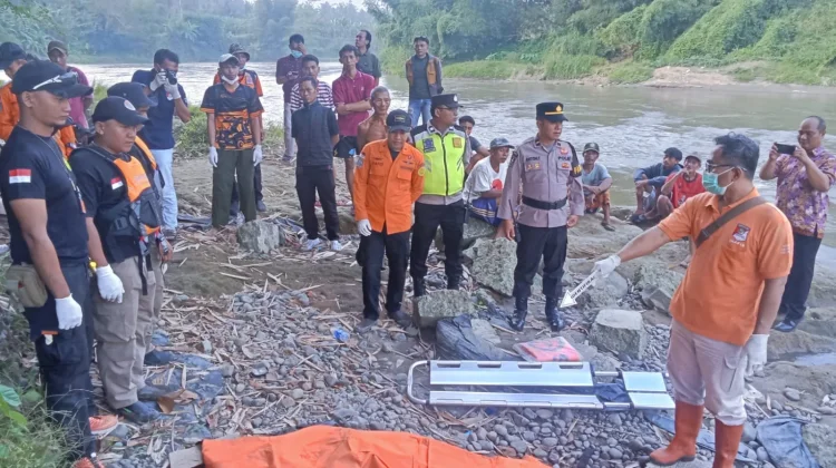 Pria Ditemukan Tewas di Sungai Serayu Kemangkon, Polisi Lakukan Pemeriksaan