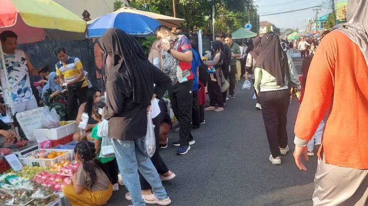 UMKM Lokal Bergairah di Tengah Ramainya Carr Free Day Purbalingga