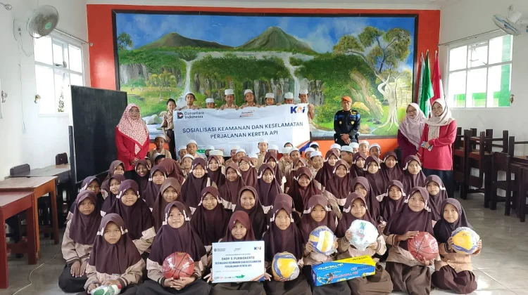 KAI Daop 5 Tanamkan Budaya Keselamatan sejak Dini ke Sekolah-sekolah