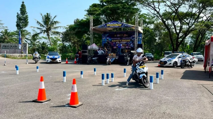 Sambut Hari Bhayangkara ke-80, Polres Banjarnegara Gelar Lomba Safety Riding
