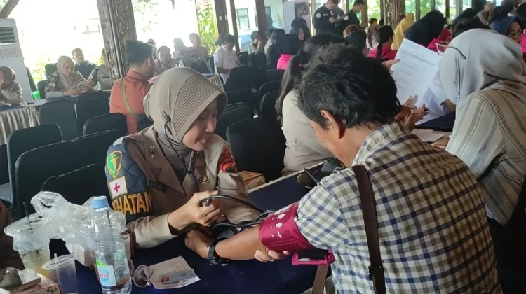 Bakti Kesehatan Hari Bhayangkara ke-80, Polda Jateng Gelar CKG hingga Skrining TBC