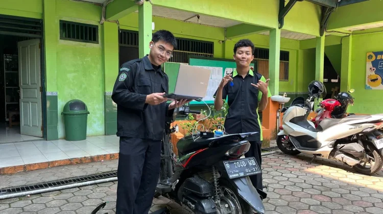 Inovasi SMK Cokroaminoto: Keamanan Motor Berbasis e-KTP