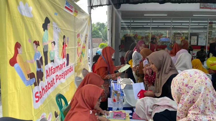 Alfamart Sahabat Posyandu Perluas Layanan Kesehatan Ibu dan Anak