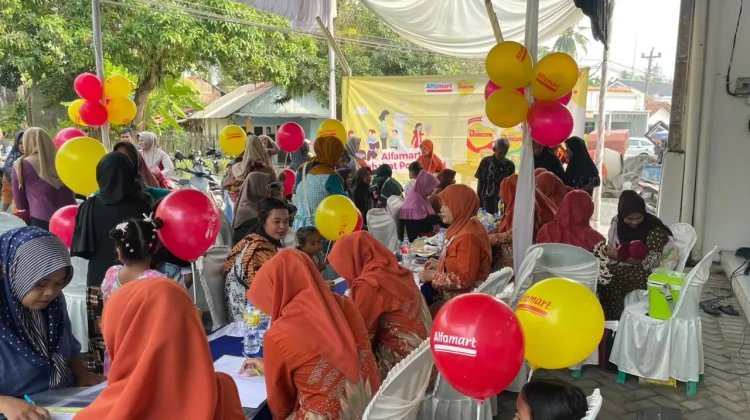 Alfamart Sahabat Posyandu Perluas Layanan Kesehatan Ibu dan Anak