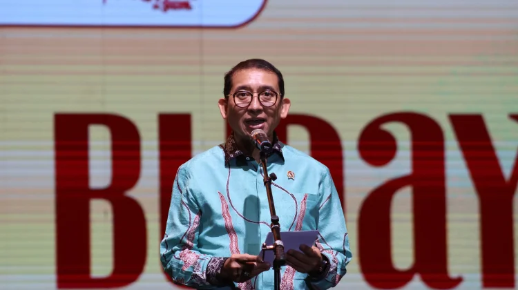 Menteri Kebudayaan Fadli Zon Apresiasi Festival Banyumas Lengger Bicara 2026