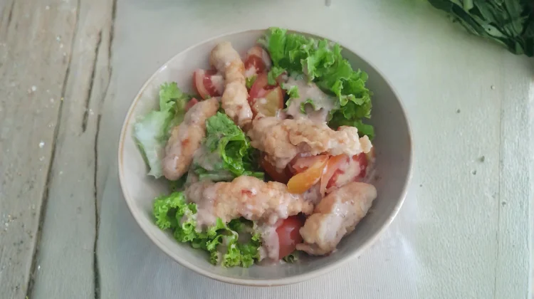 Komposisi Salad Sehat untuk Memaksimalkan Gizi saat Sarapan