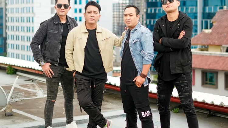 Cinta atau Benci? ILIR7 Bongkar Fakta Perasaan Bisa Berubah dalam Sekejap