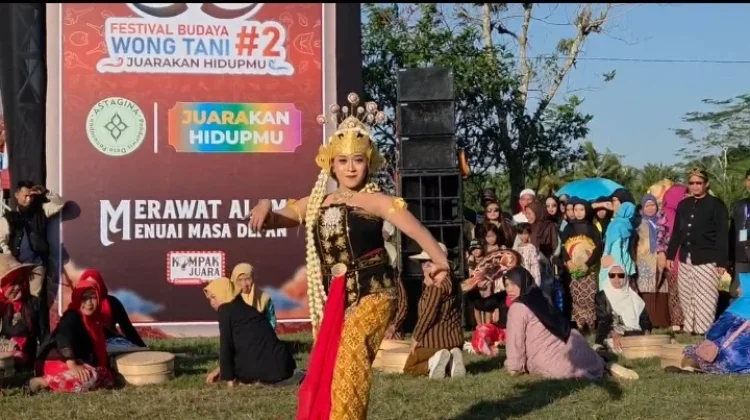Festival Wong Tani Panusupan 2026 resmi Dibuka, Ratusan Warga Berebut Gunungan