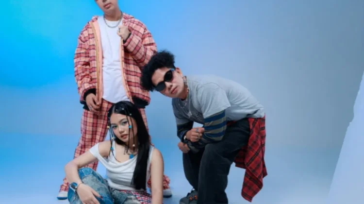 Roni Joni, Rycko Ria, dan Naomi Ivo Siapkan Single Kolaborasi