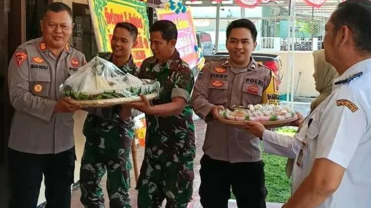 Sinergi TNI-Polri dan Pemerintah Warnai HUT ke-80 Bhayangkara di Dukuhwaru
