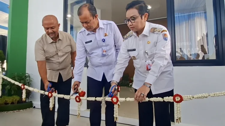 Radar Cuaca Tercanggih BMKG Resmi Beroperasi di Cilacap, Jangkau hingga 400 KM
