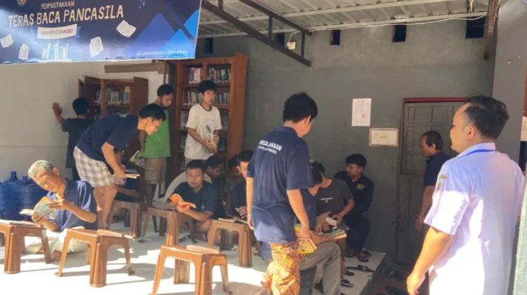 Lapas Brebes Hadirkan Teras Baca melalui Perpustakaan Keliling bagi Warga Binaan