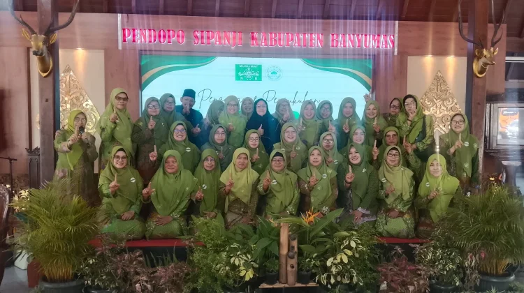 IJTABA Resmi Dikukuhkan, Gus Luqman Tekankan Inovasi Kader Muslimat NU