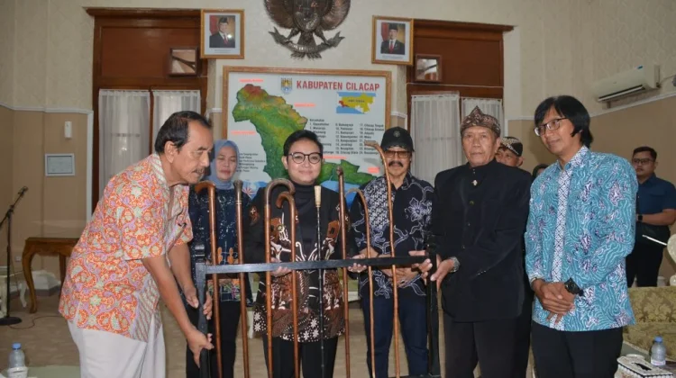 Pemkab Cilacap Inventarisasi Pusaka Daerah untuk Diusulkan sebagai Cagar Budaya
