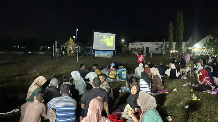 Ratusan Warga Padati Layar Tanjleb Festival Film Purbalingga 2026