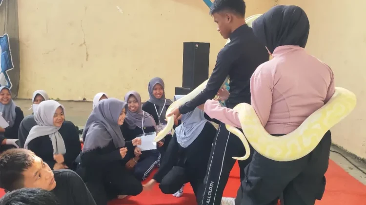 SMAN 1 Sigaluh Dorong Minat Bakat Siswa lewat Demo Ekstrakurikuler