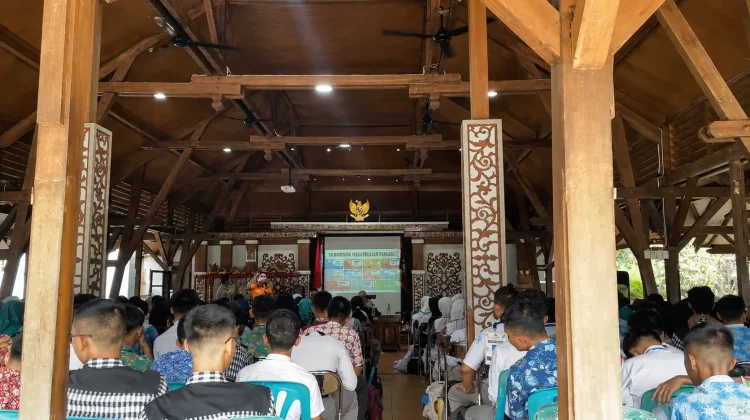 BPBD Banyumas Bekali Siswa SMAN 1 Purwokerto Mitigasi Bencana Gempa