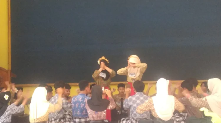 MPLS Ramah dan Ceria Nyata di SMA Negeri 1 Slawi Melalui Giat Unjuk Karya