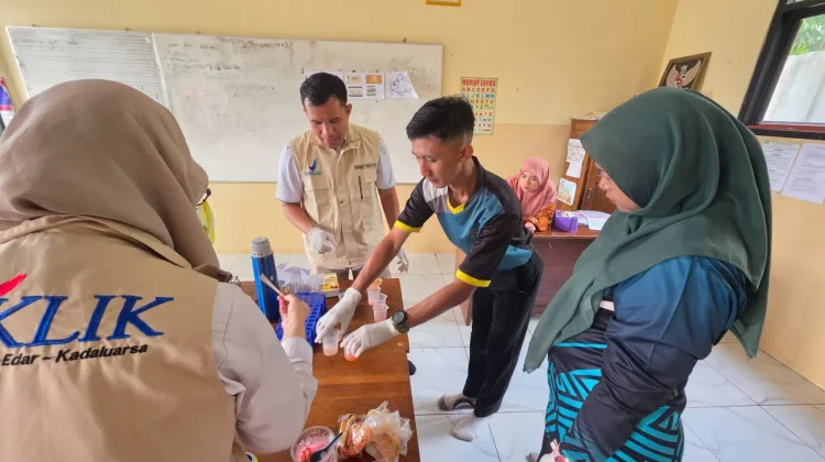 BPOM Banyumas Uji 8 Sampel Jajanan di MI Langgongsari, Semua Negatif Zat Berbahaya