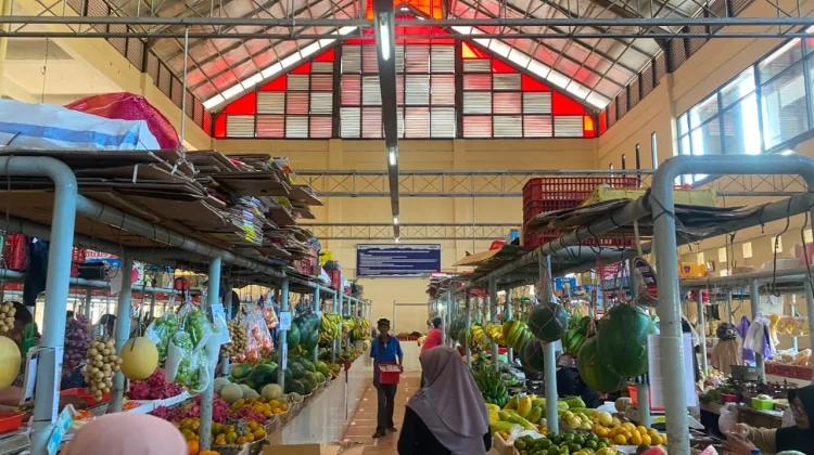 Pedagang Pasar Manis Hadapi Tantangan Harga dan Daya Beli Masyarakat