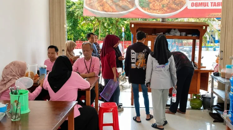 Bakso Timbangan Ajibarang Jadi Favorit Pengguna Jalan