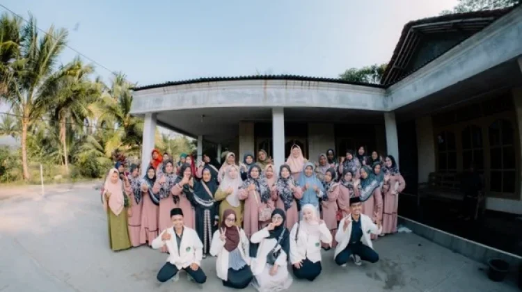 Kajian Sulamun Najad: Mahasiswa KKN UNUGHA Ajak Warga Margodadi Ngaji Fiqih