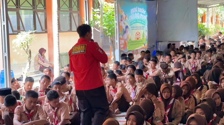 PMI Kabupaten Tegal Bekali Siswa SMKN 1 Warureja Terkait Kesiapsiagaan Bencana