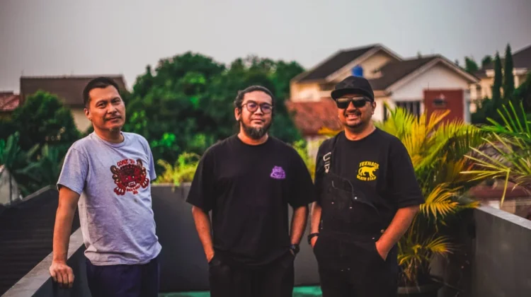 Orkestri Rilis "Adarusa", Proyek Instrumental Trio dari Personil thedyingsirens