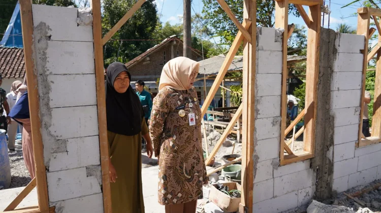 Bupati Kebumen Tinjau Progres RTLH BSPS di Kecamatan Alian